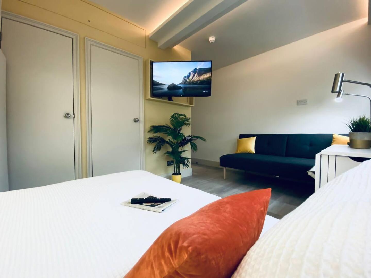 Apartment 10 Beachside Beauty Lux Steps From *