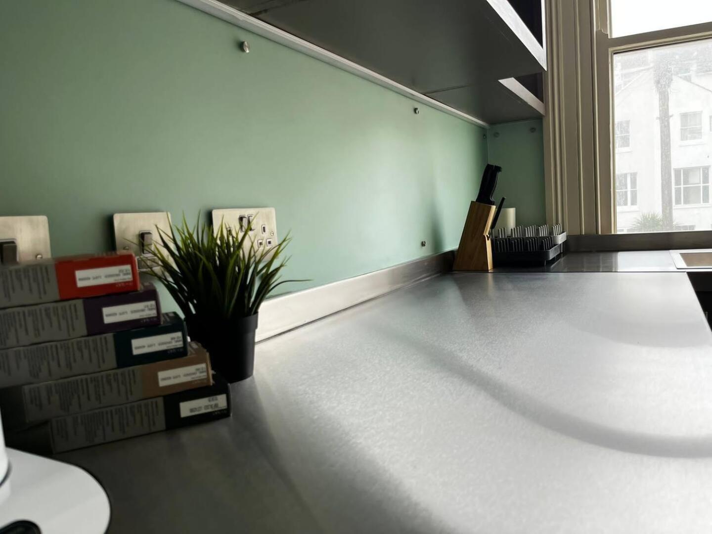 10 Beachside Beauty Lux Steps From Apartamento *